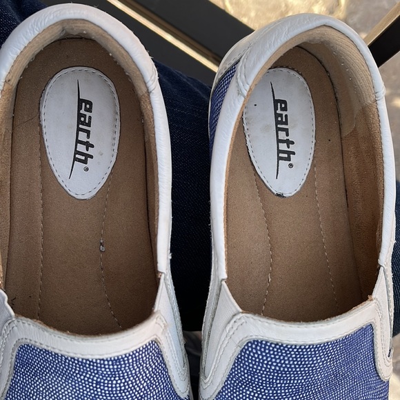 earth 8.5 leather slip on sneaker - Picture 12 of 12